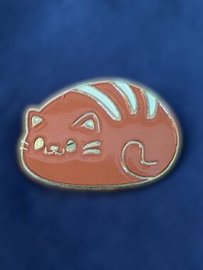 Sour Dough Bread Loaf Cat Enamel Pin